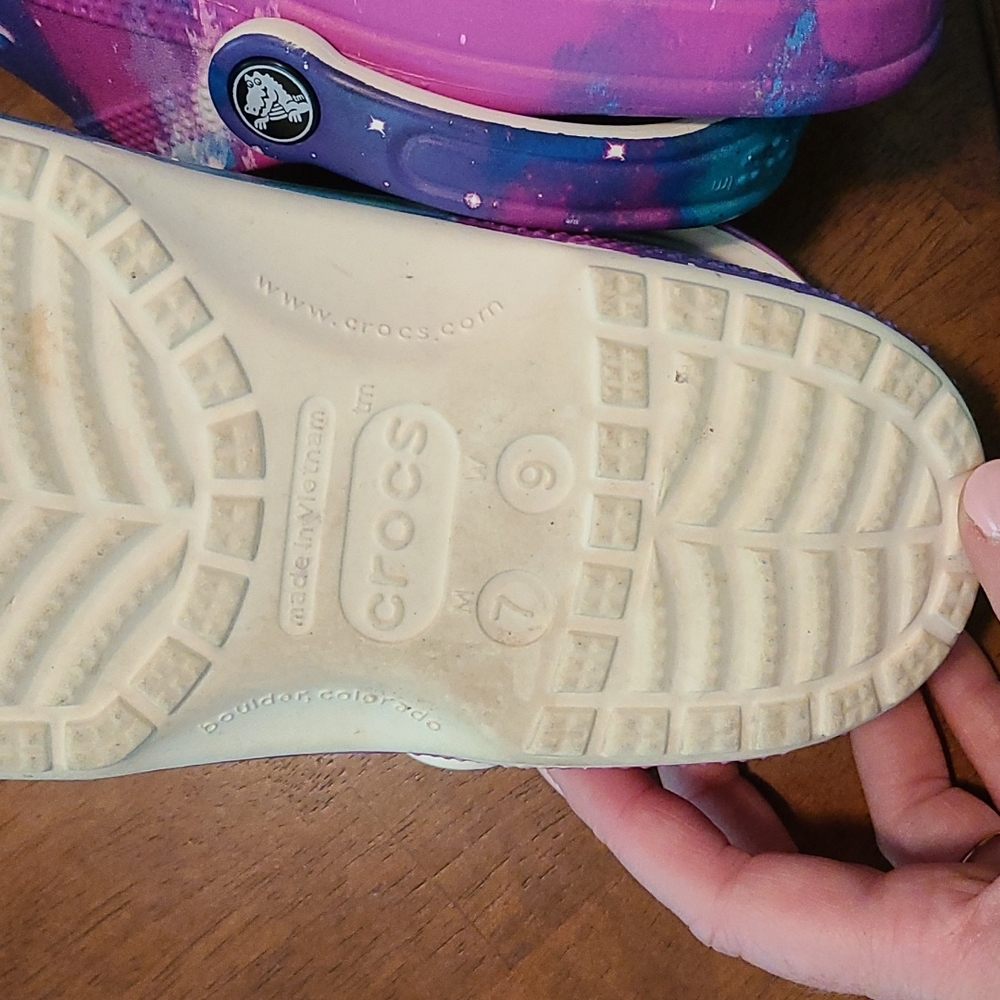 Crocs - Picture 3 of 3